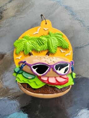 Large Novelty Anthropomorphic Cheeseberger Charm